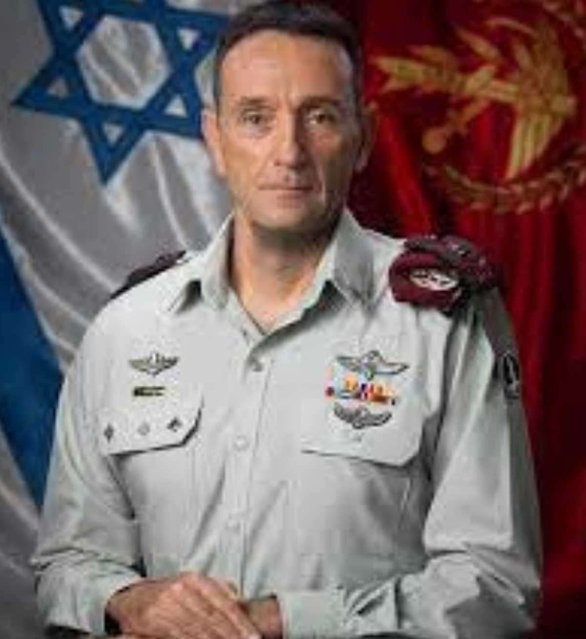 आईडीएफ प्रमुख हलेवी ने कबूला : सेना हमास के हमले को नहीं रोक सकी, किया जांच का वादा आईडीएफ प्रमुख हलेवी ने कबूला : सेना हमास के हमले को नहीं रोक सकी, किया जांच का वादा